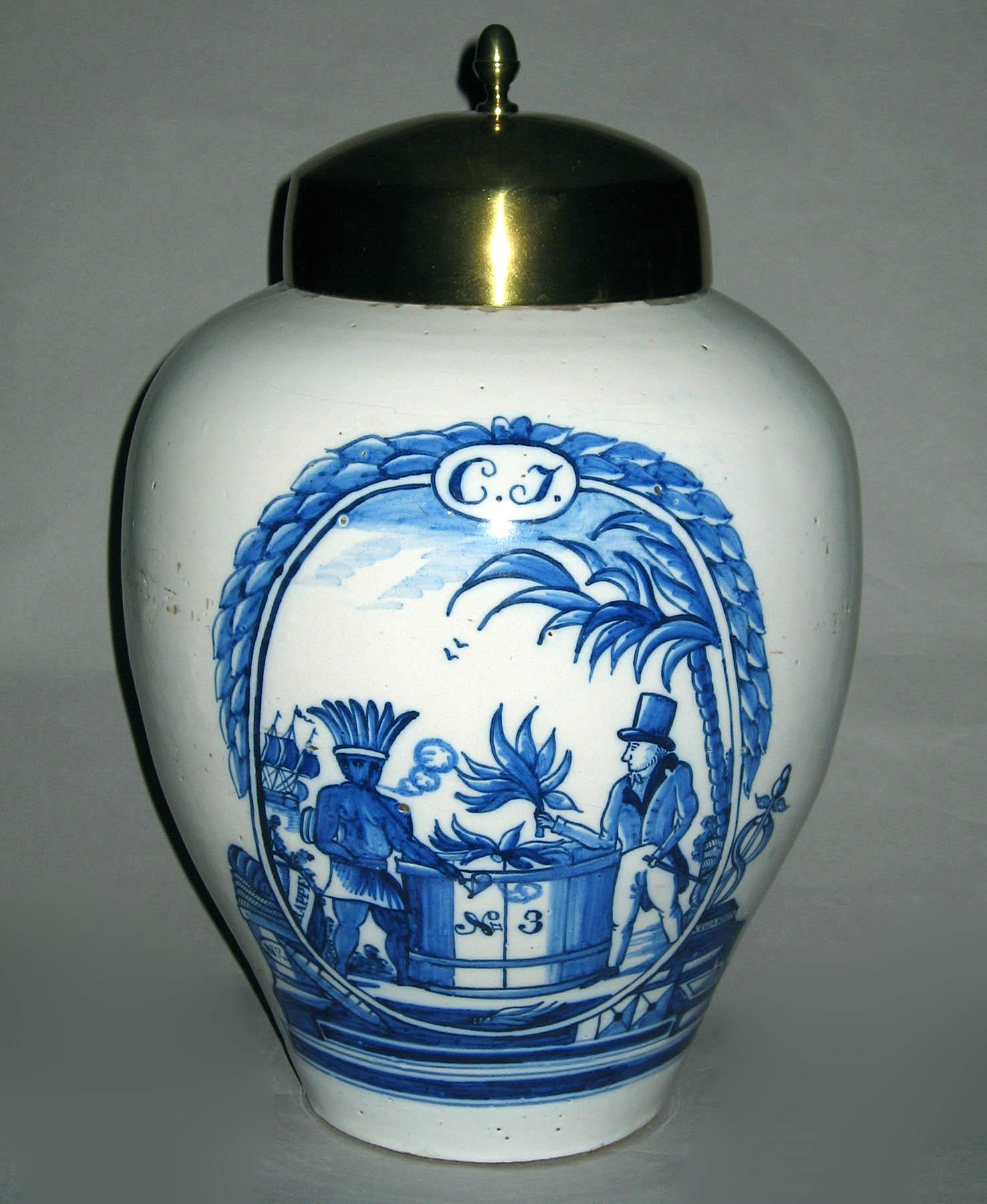 1952.0312.001 Delft tobacco jar