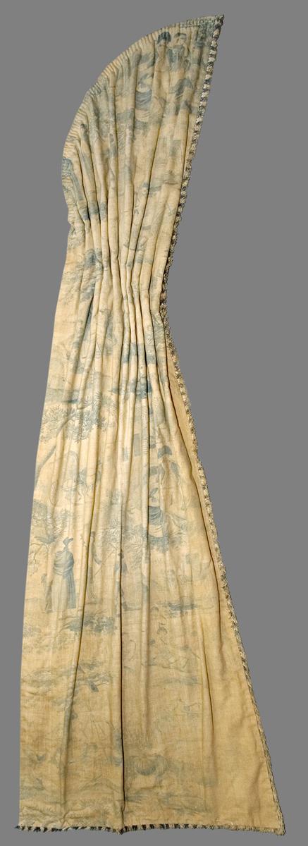 1952.0323 B Window Hanging, Side Curtain