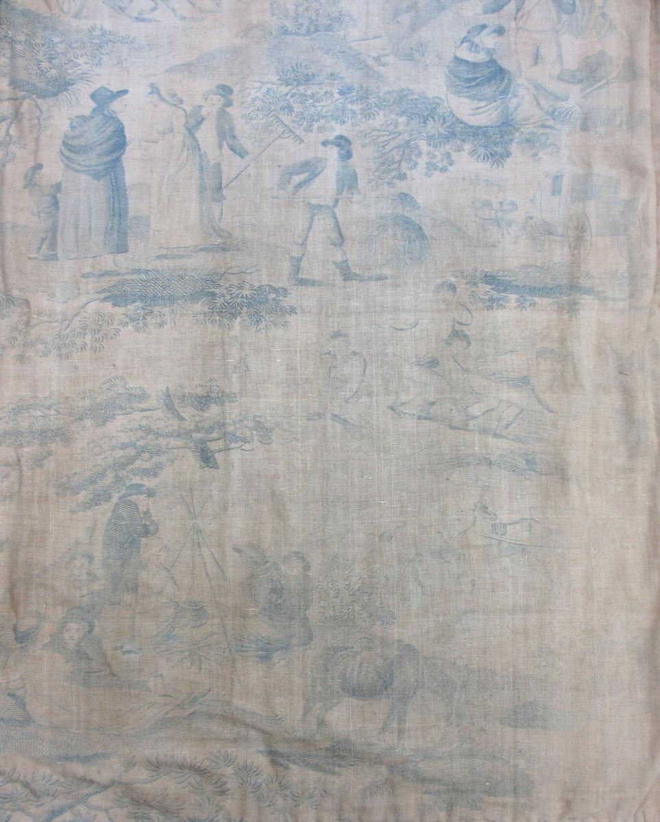 T152 Textile, printed, partial design repeat