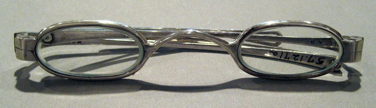 1957.1271 A Silver Spectacles view 1