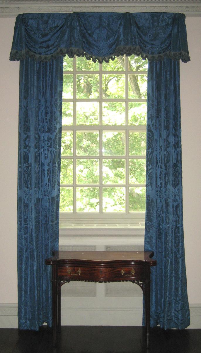 1957.1274 Window treatment