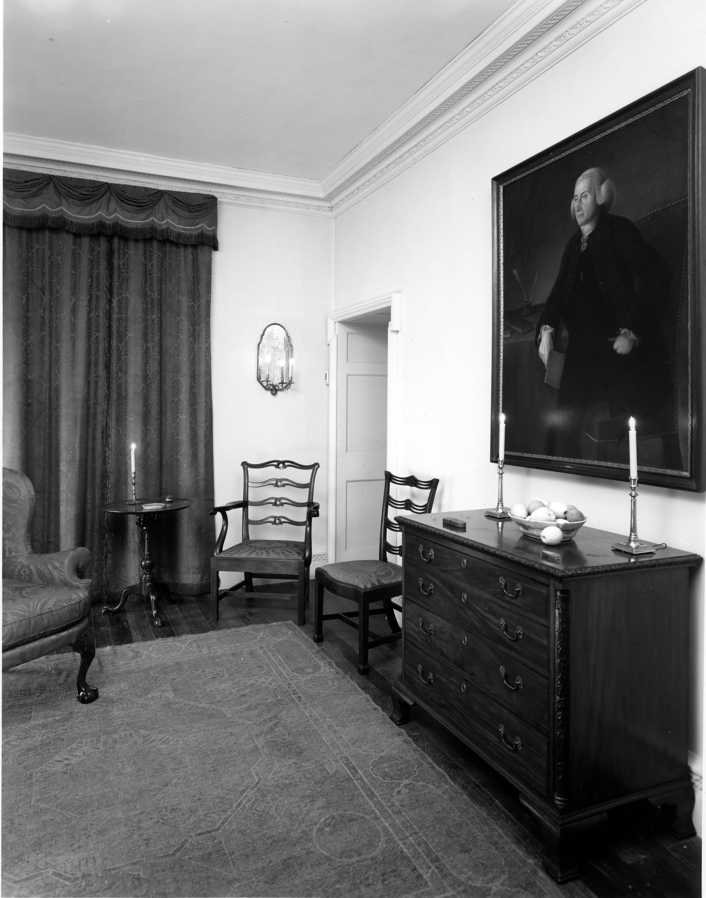 Room-Powel Room bw