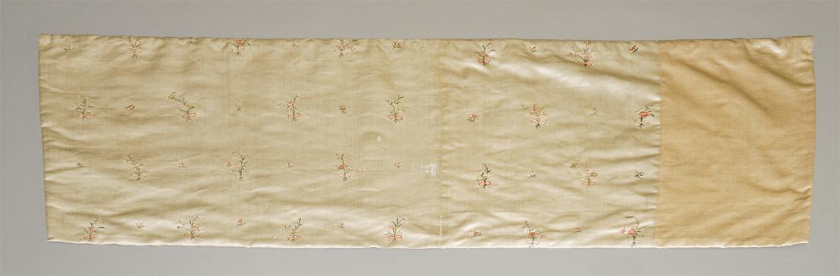 1957.1279.006 Bedhanging, Valance