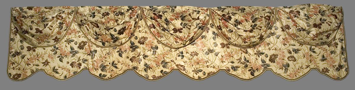 1957.1282.003 B  Bed Hanging, Base Valance