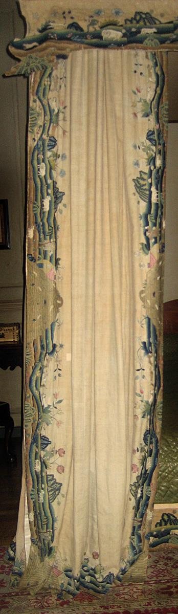 1957.1285.003 Side curtain