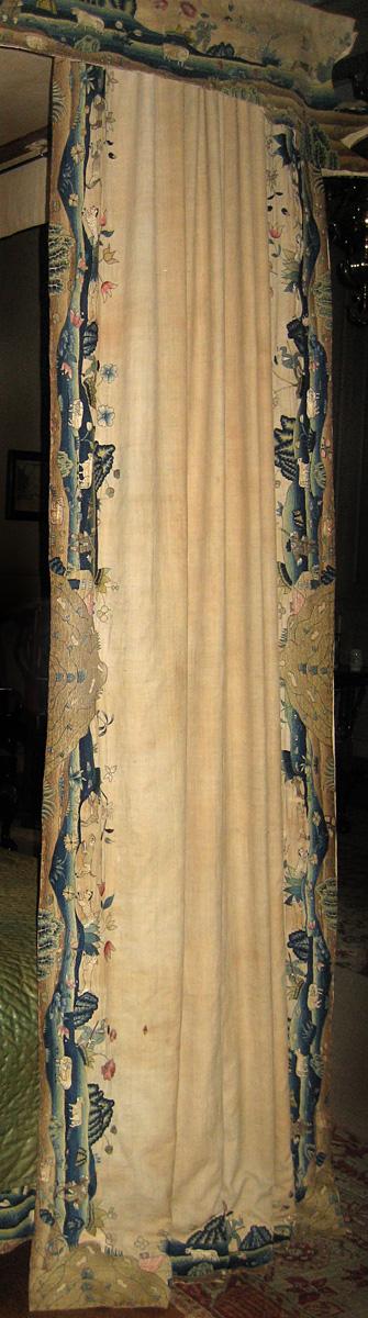 1957.1285.006 Side curtain