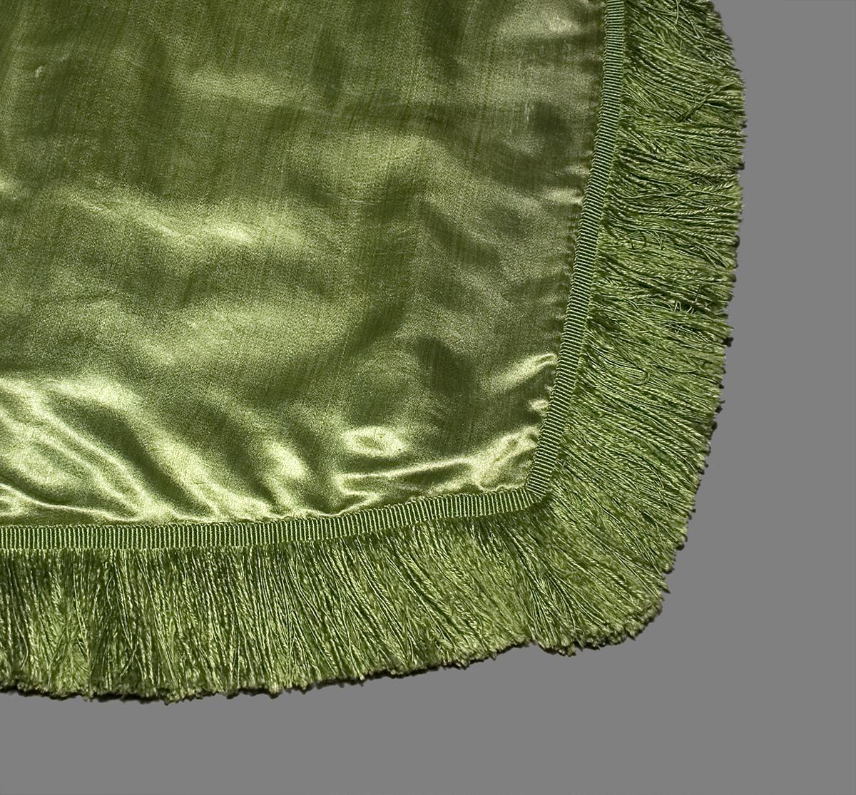 1957.1287.003 B Window Hanging, Side Curtain, Edge Detail