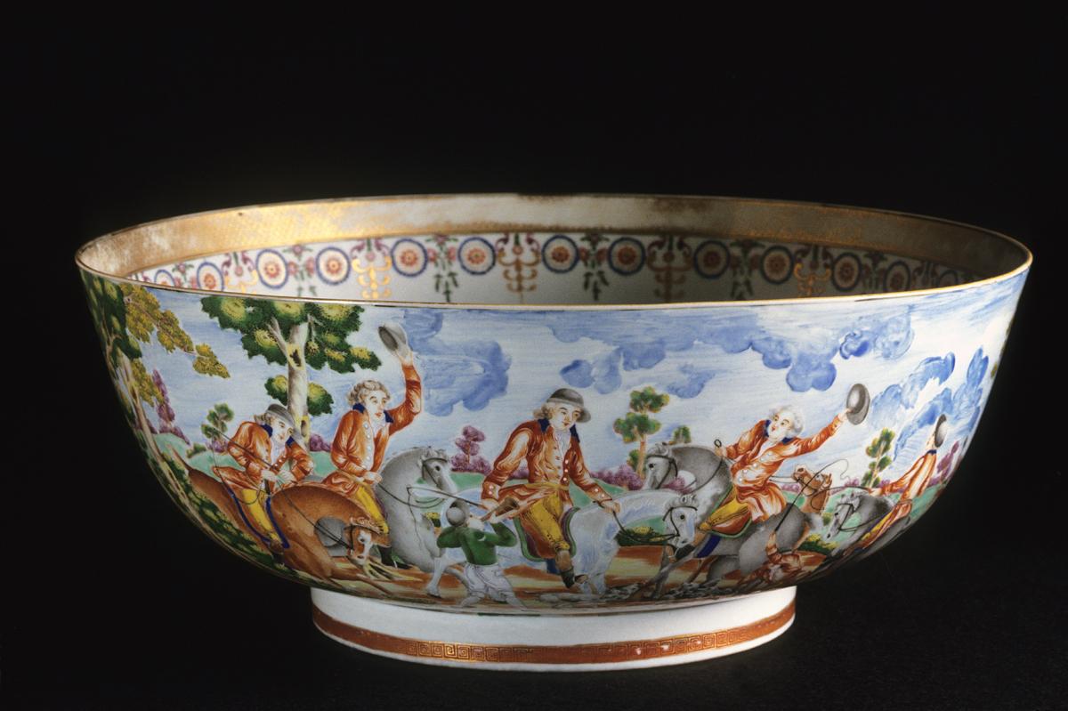 1975.0041 Bowl, Punch Bowl, Side View 2