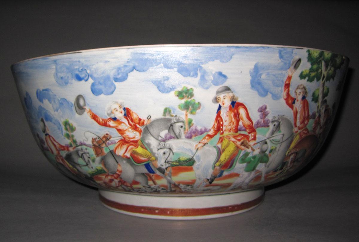 1975.0041 Porcelain bowl face 2