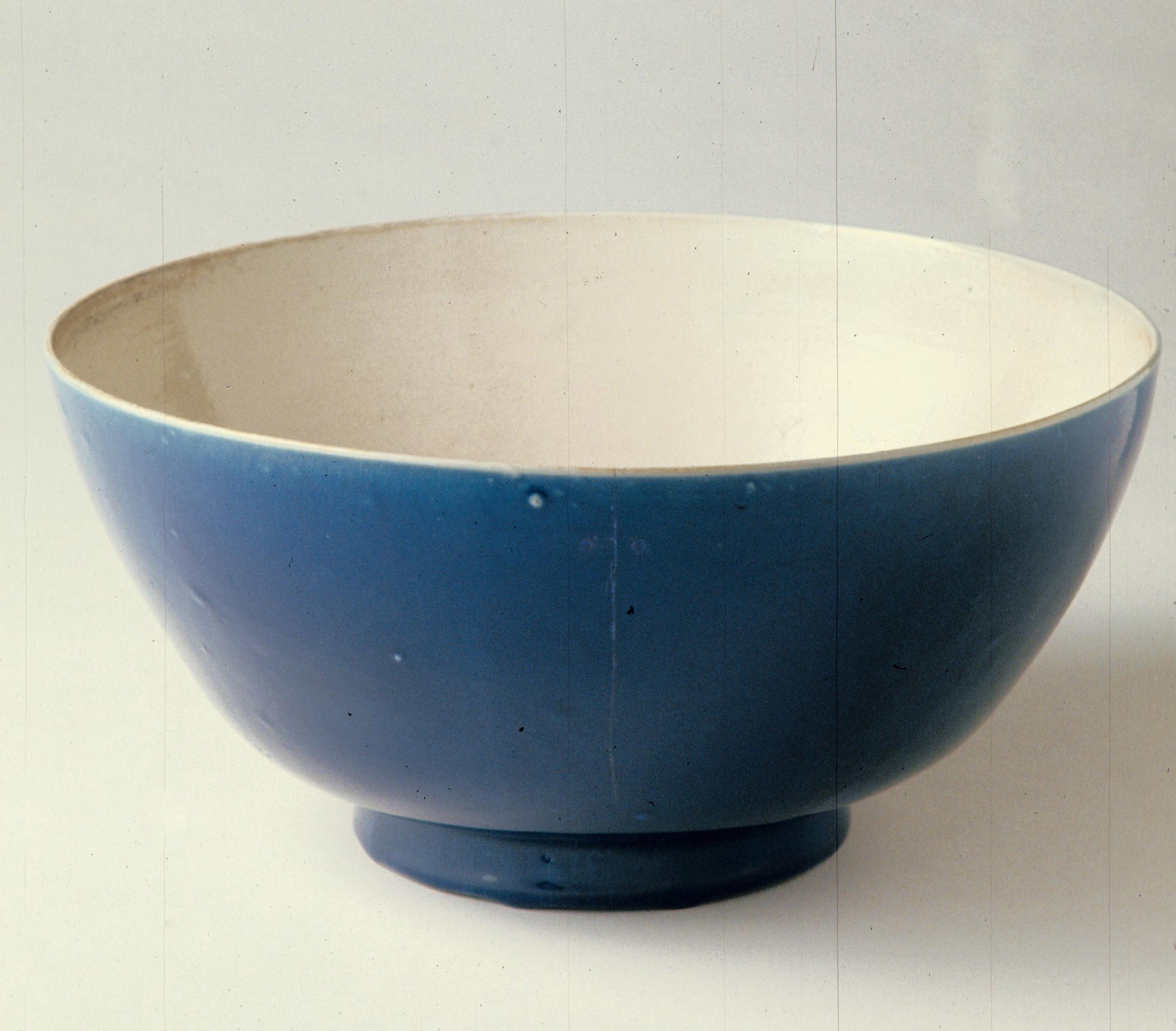 1975.0045 Bowl