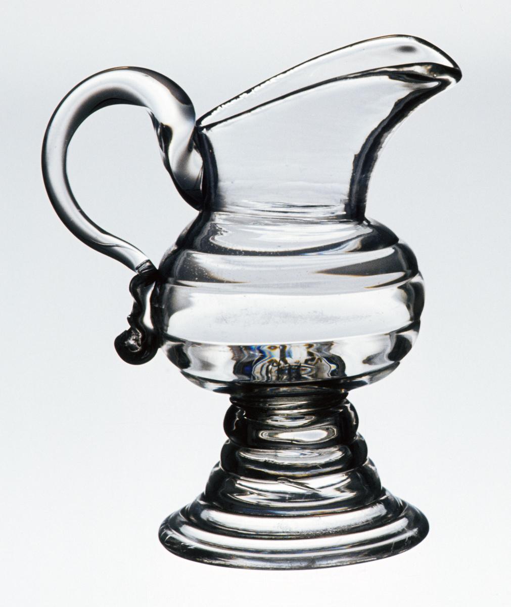 1975.0070.002 Jug