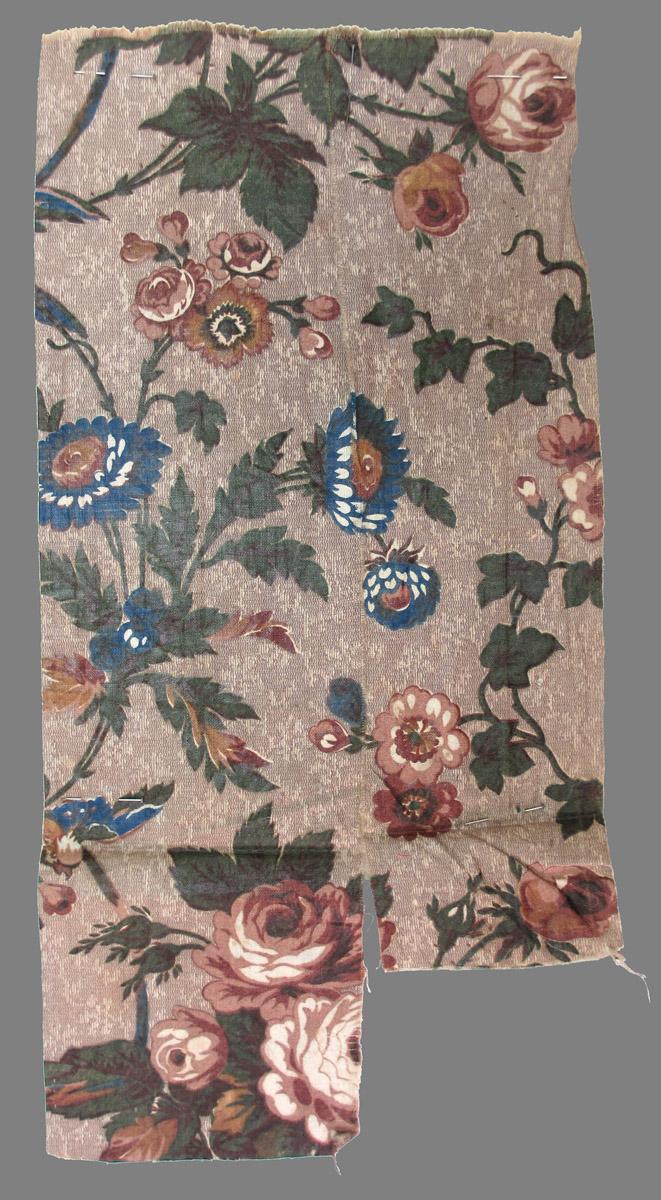 1975.0071.007 textile, printed obverse