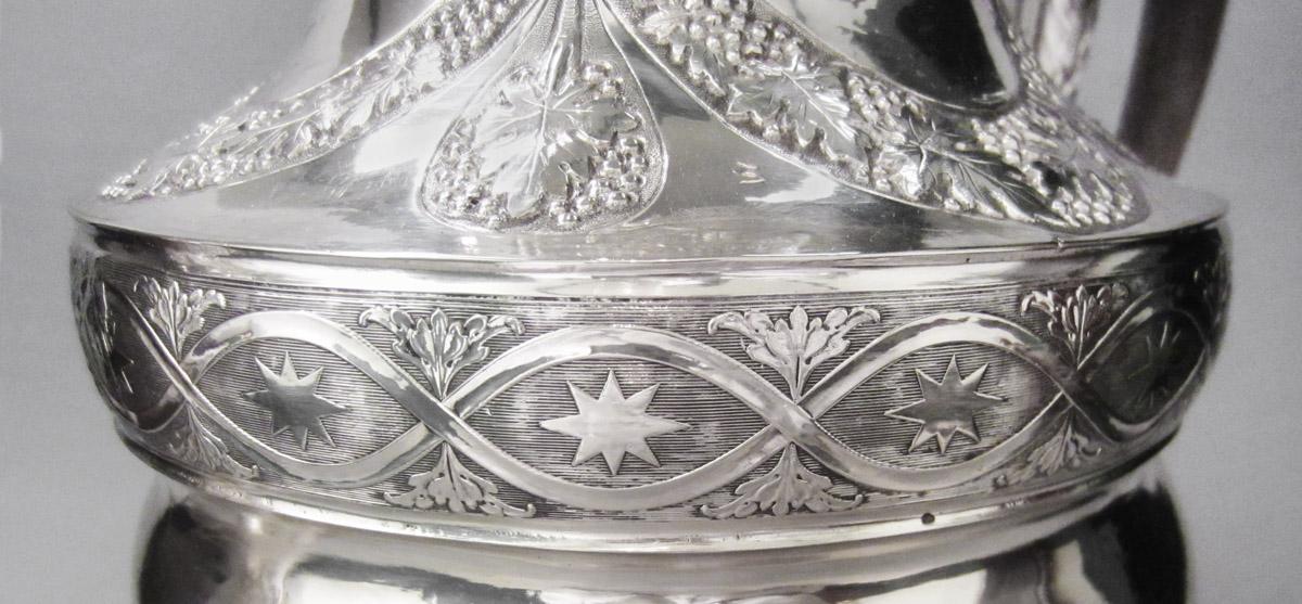 1975.0080.001 Coffee pot, detail 2