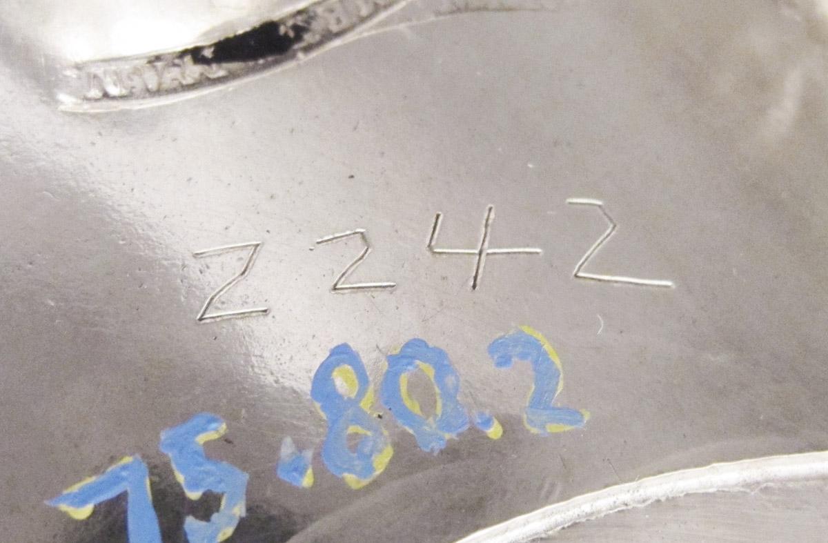 1975.0080.002 Teapot, inscription