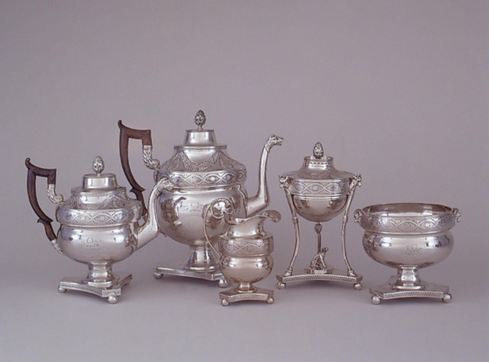 1975.0080.001-.005 Coffee pot, Teapot, Bowl and cover, Cream pot, Bowl