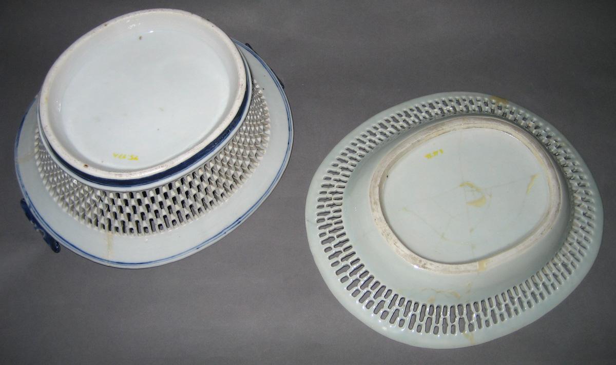 1975.0097 A, B Basket and stand reverse view