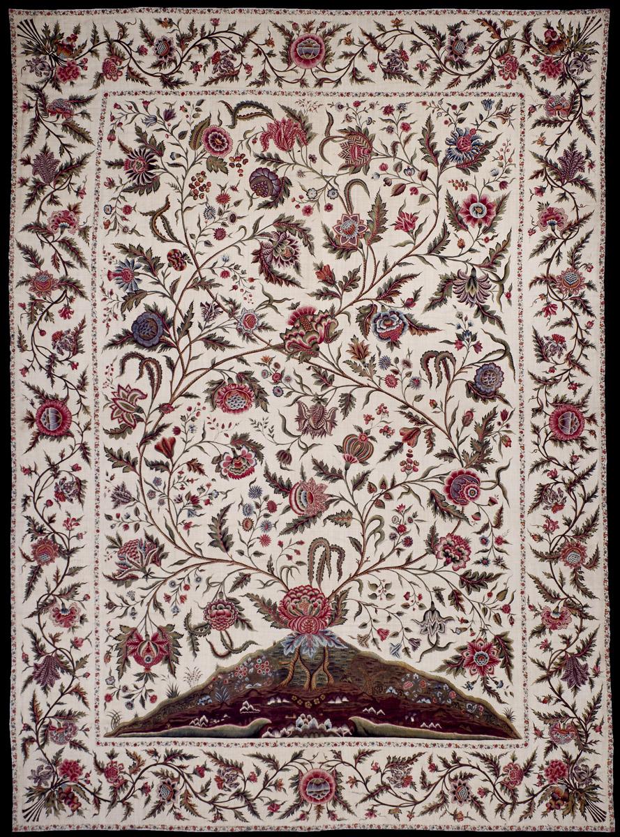 1957.1290 Bedcover, Book image Fig. 1.02