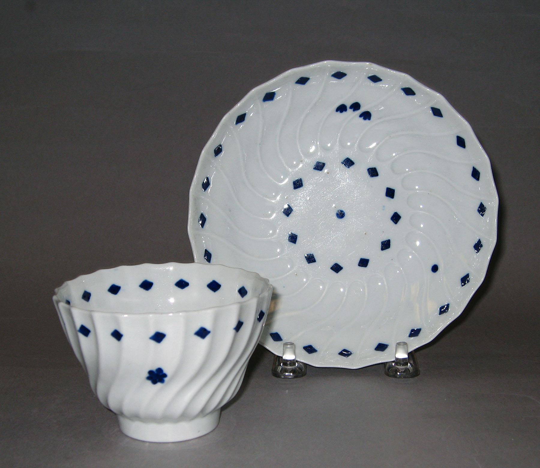 1975.0100 A, B Flight and Barr Worcester teabowl and saucer