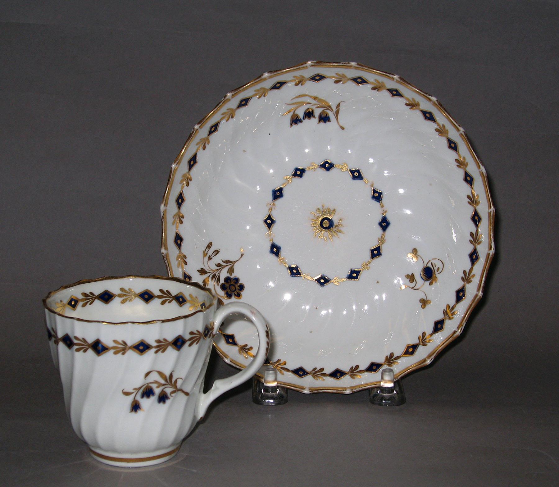 1975.0132 A, B Flight Worcester porcelain teacup and saucer