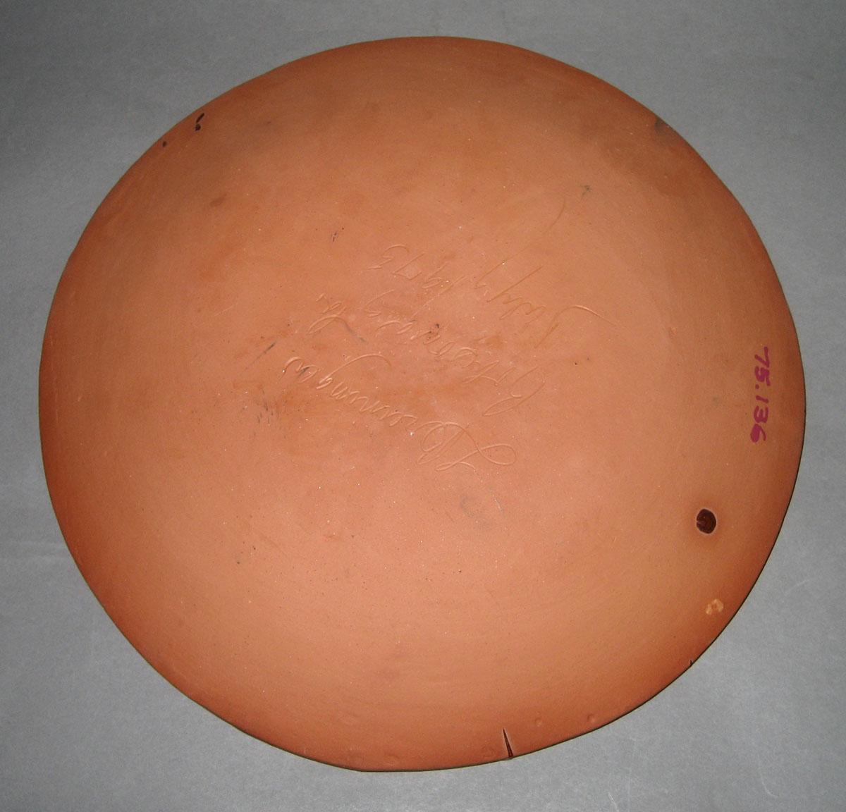 1975.0136 Dish (bottom)