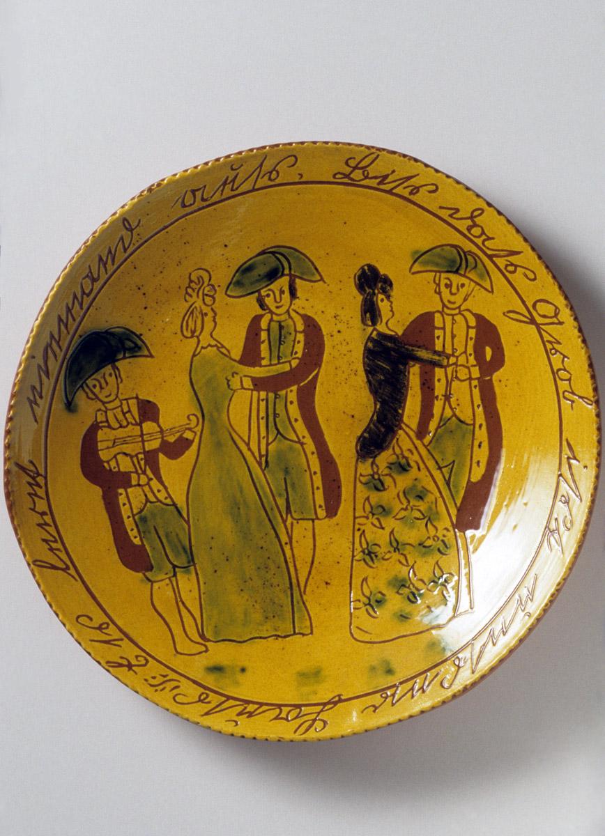 1975.0138 Dish