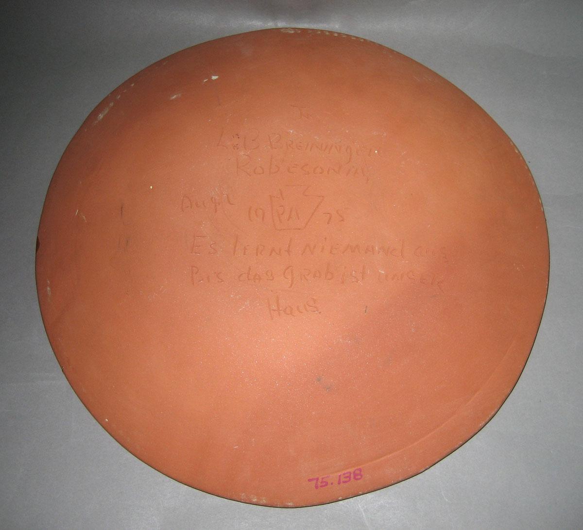 1975.0138 Dish (bottom)