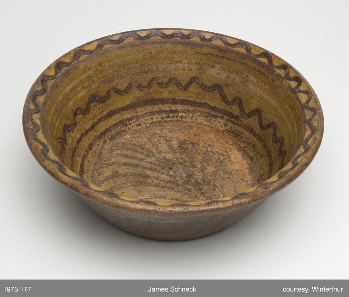 1975.0177 Slipware dish or bowl (view 2)