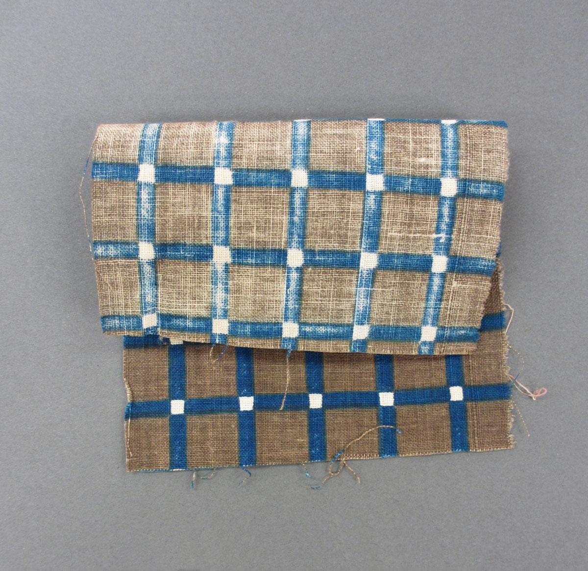 1975.0214.011 textile, printed, folded corner