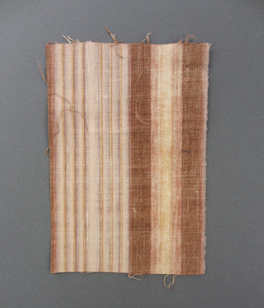 1975.0214.013 textile, printed, reverse