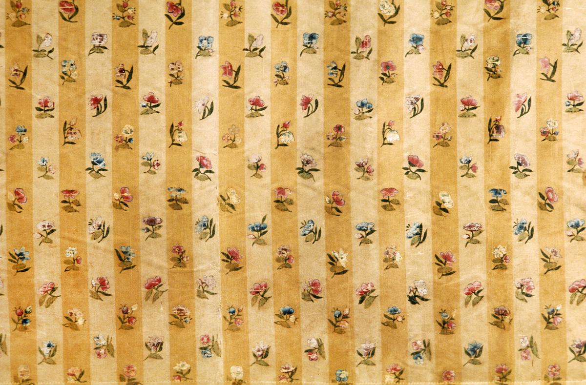 1957.1300 A Curtain, Pattern Repeat