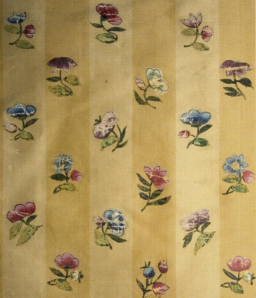 1957.1300 B Window Hanging, Pattern Detail