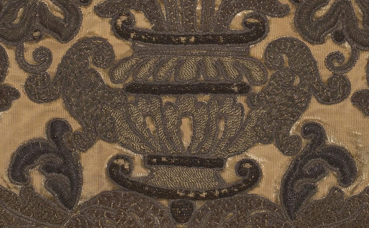 1975.0233 Pillow, Detail 10