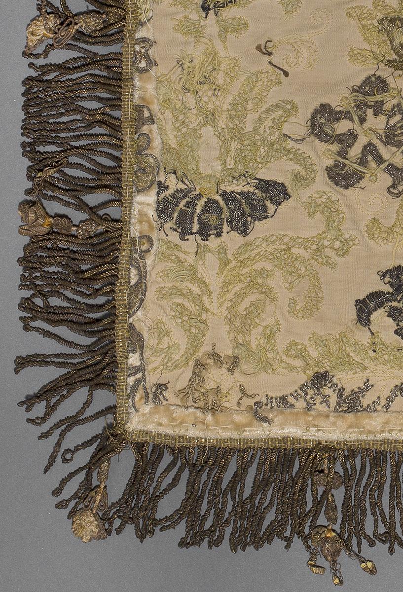 1975.0233 Pillow, Verso Detail 6
