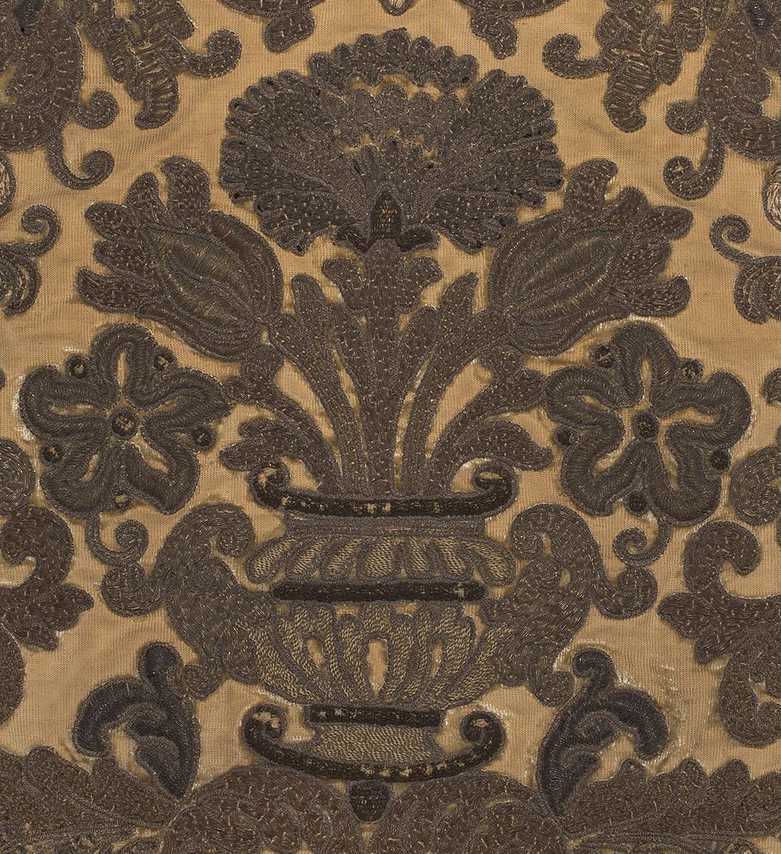 1975.0233 Pillow, Detail 2