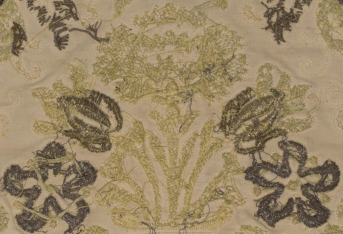 1975.0233 Pillow, Verso Detail 9