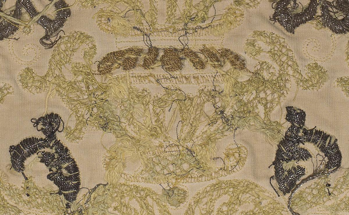 1975.0233 Pillow, Verso Detail 10