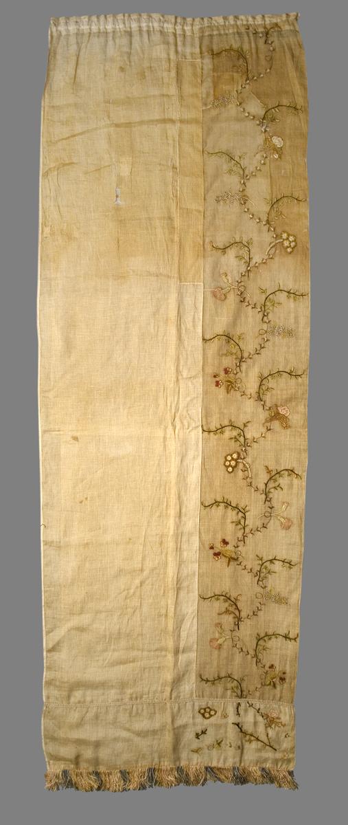 1957.1304 A Window Hanging, Side Curtain