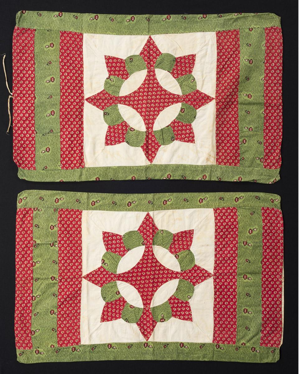 1975.0264.001 and .002 Pillow covers, pillow cases or shams