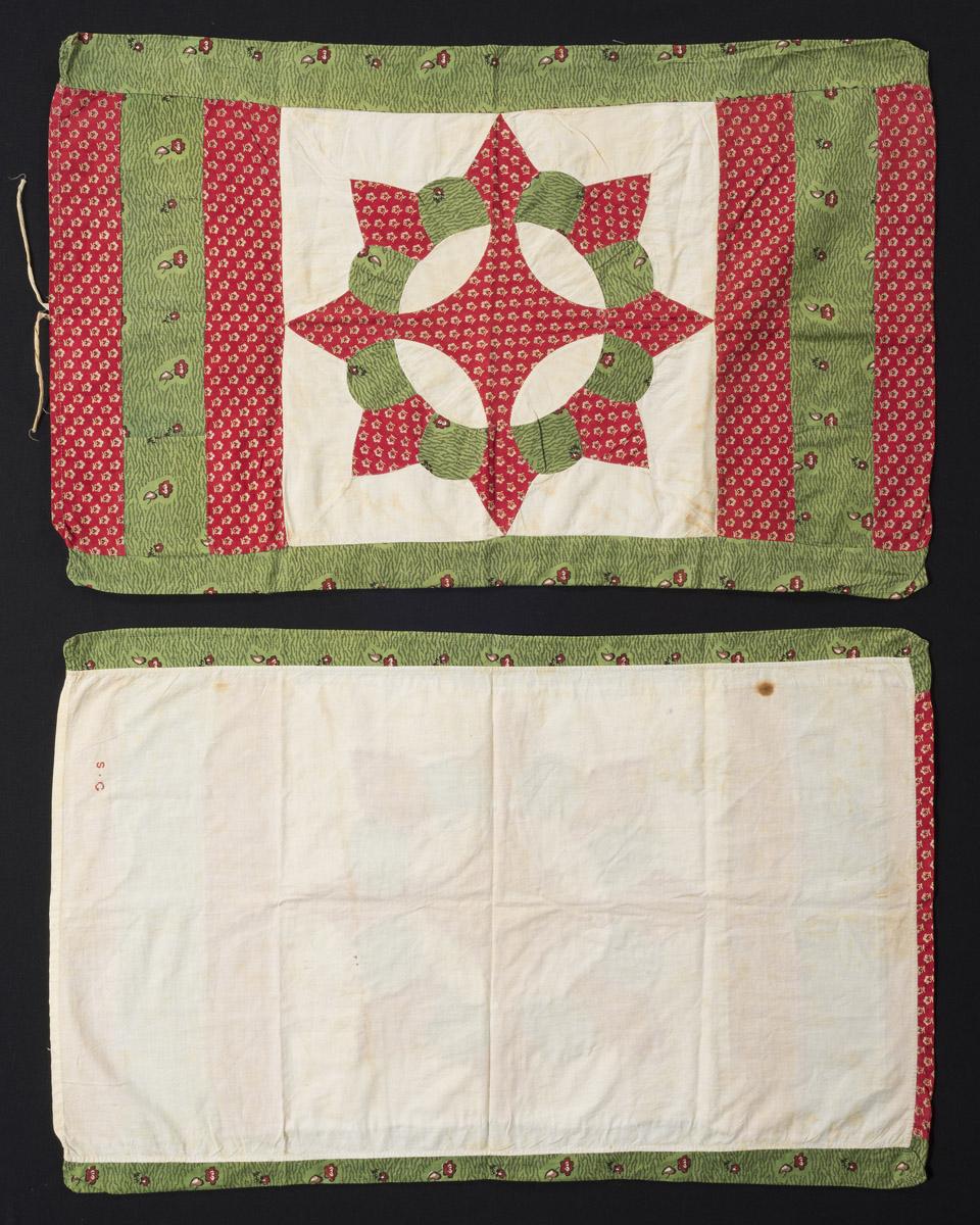 1975.0264.001 and .002 Pillow covers, pillow cases or shams (reverse)