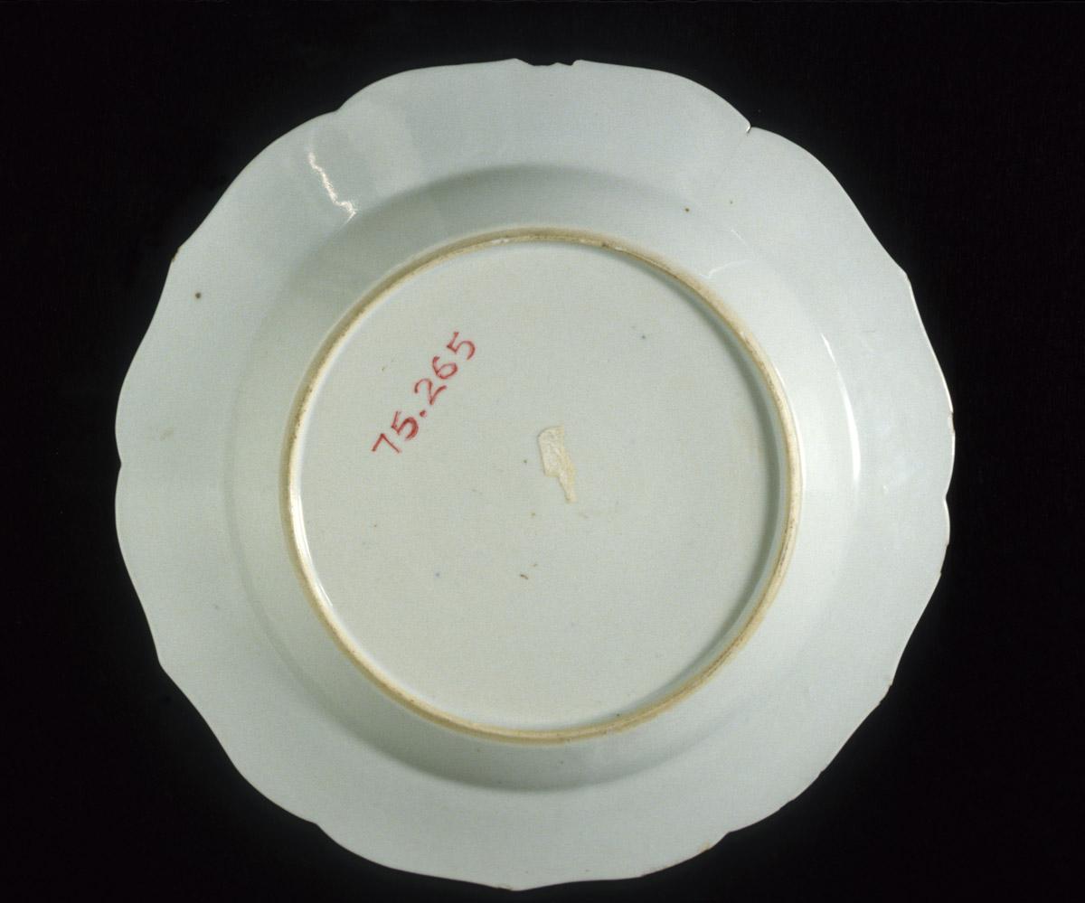 1975.0265 Chinese porcelain plate (back)