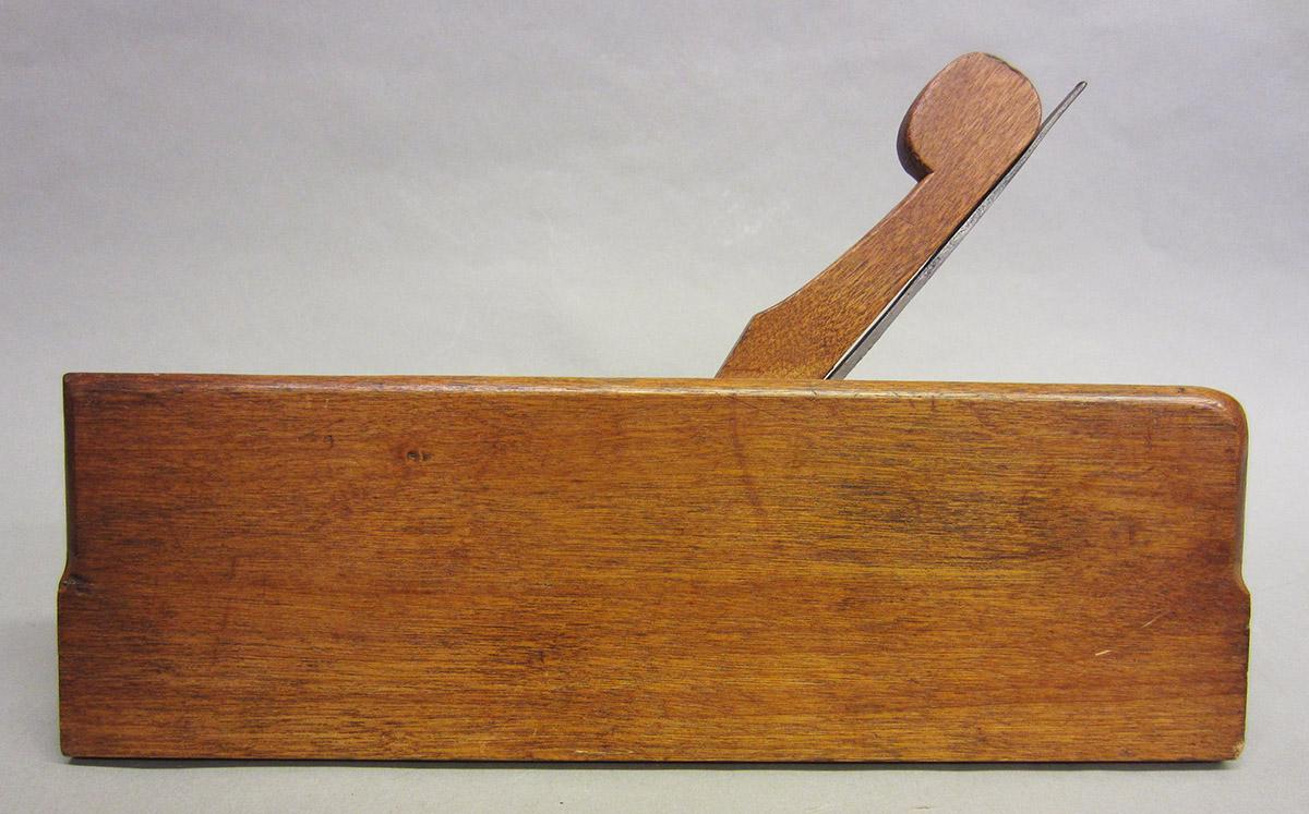 1975.0267.003 Molding plane, overall side 2