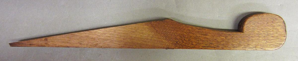 1975.0267.003 Molding plane, wedge side 1