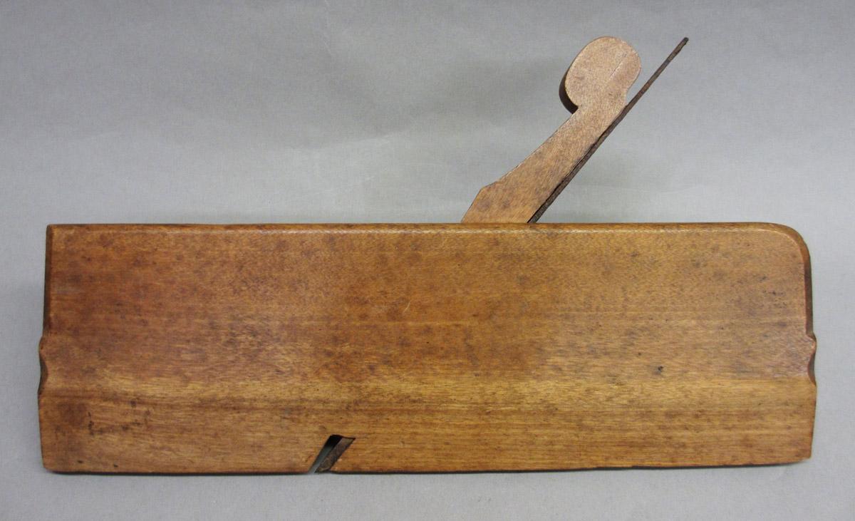 1975.0267.005 Molding plane, overall side 2