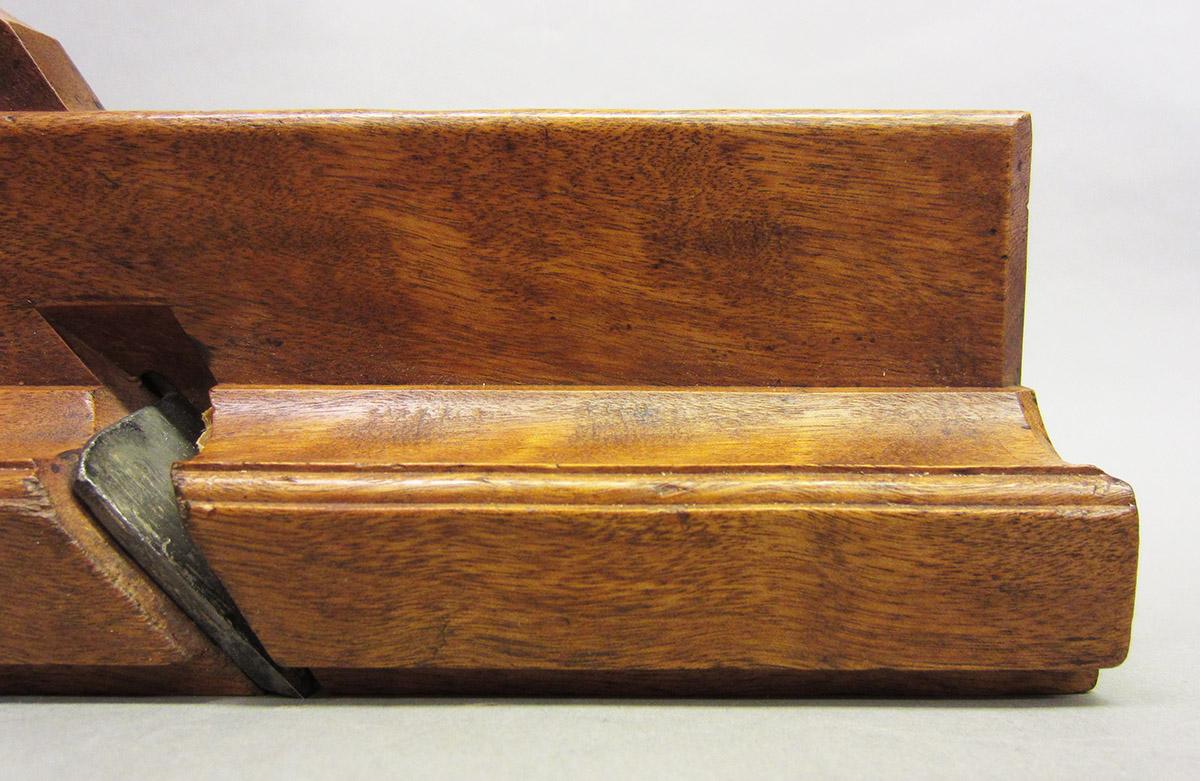 1975.0267.013 Molding plane, step detail