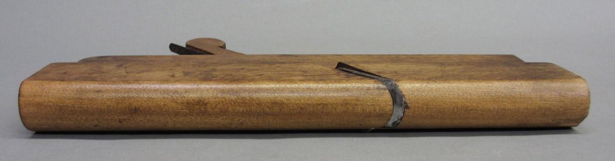 1975.267.15 Molding plane, underside