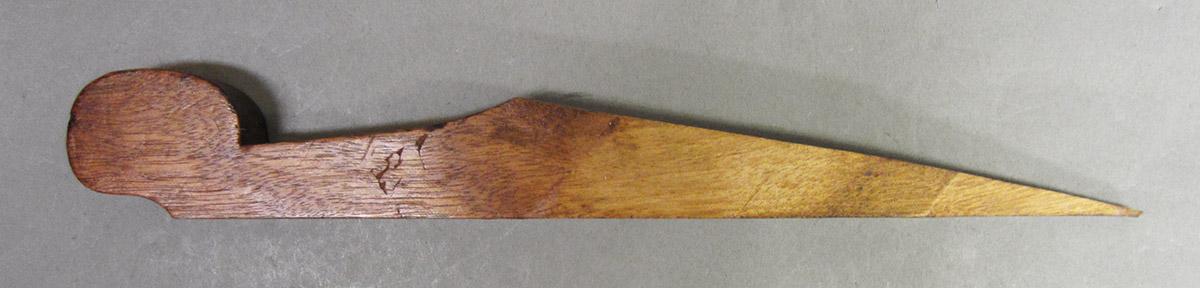 1975.0267.017 Molding plane, wedge side 1