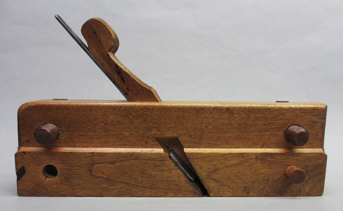 1975.0267.018 Sash plane, overall side 1