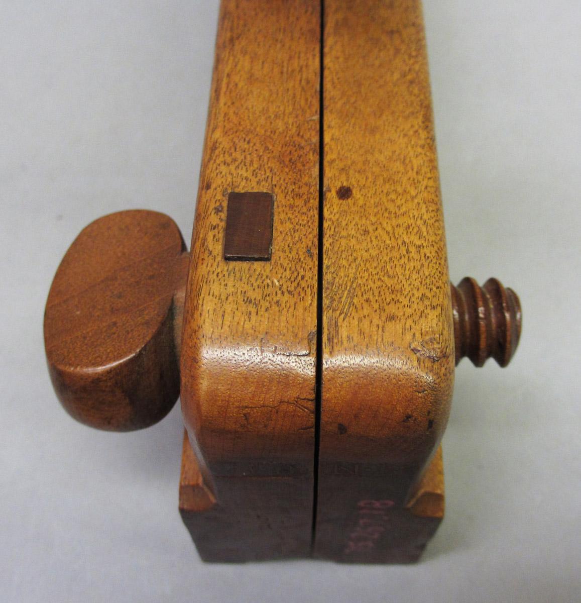 1975.0267.018 Sash plane, heel top