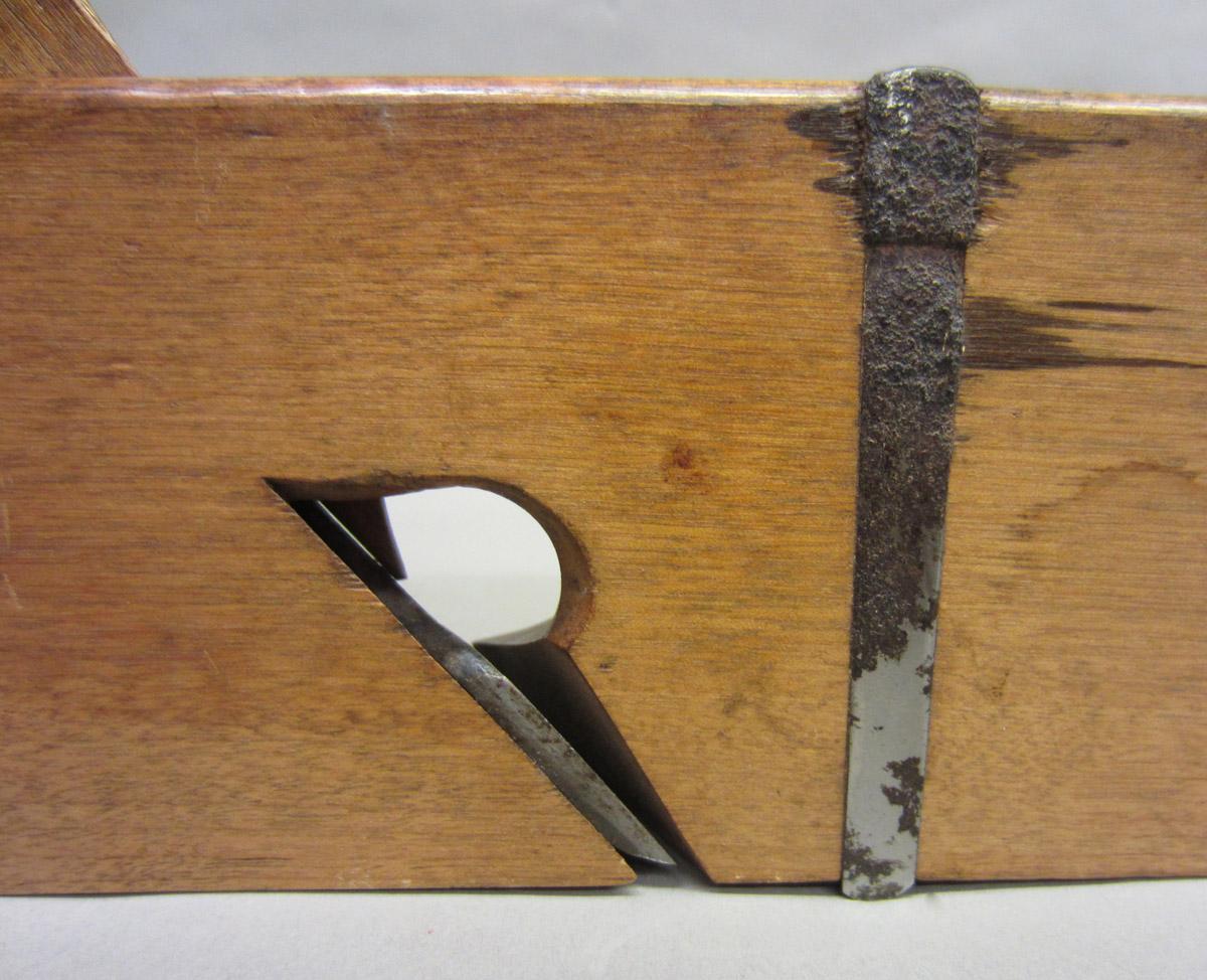 1975.0267.019 Skew rabbet plane, detail