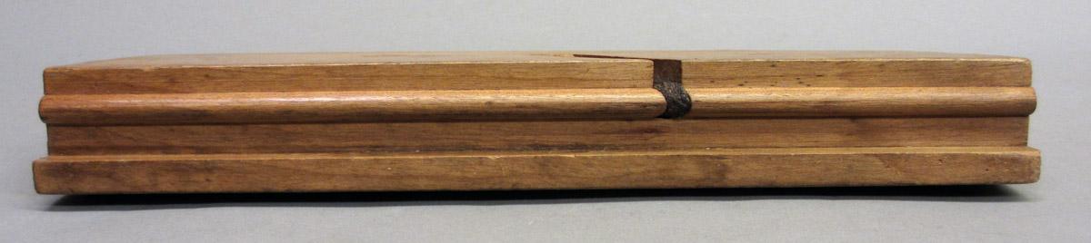 1975.0267.026 Molding plane, underside